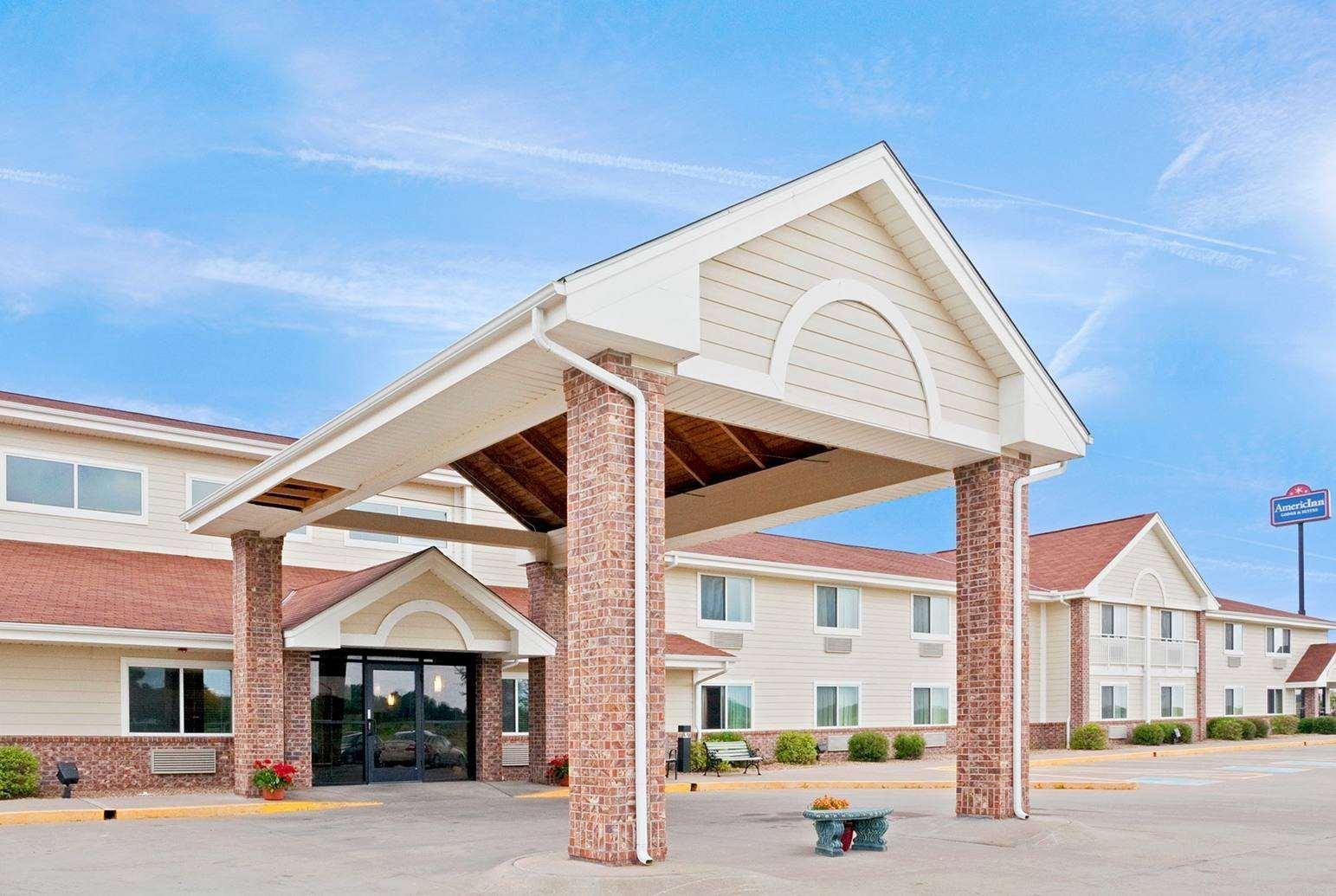 Americinn By Wyndham Silver City Exteriér fotografie